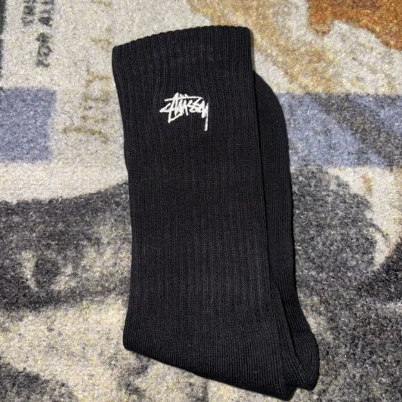 Stussy Embroidered Logo Crew Socks - Picture 1 of 1